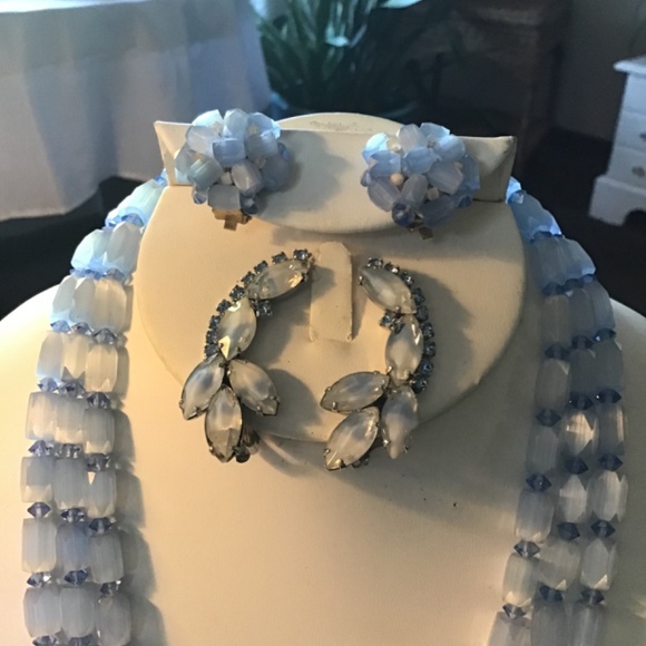 Eisenberg Ice Jewelry Set - Picture 2 of 7